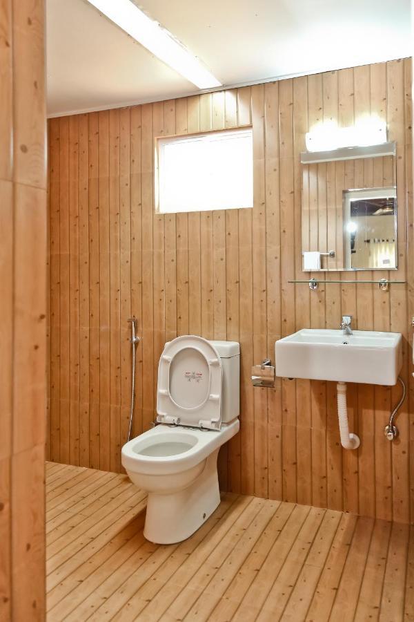 Merlyn Villa ネゴンボ エクステリア 写真